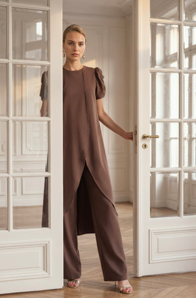 CONJUNTO DE CASACA Y PANTALÓN CAYETANA