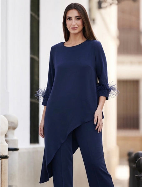 CASACA CON PANTALÓN ASIMÉTRICA JULIETA