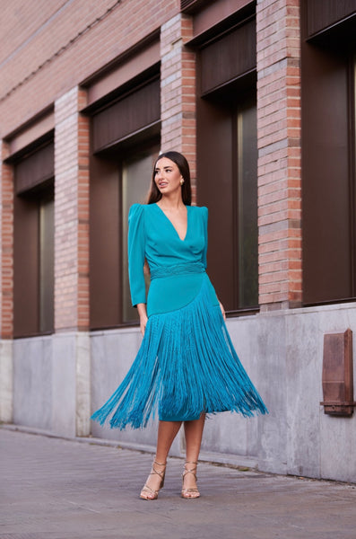 VESTIDO SADIE, FAJÍN DE QUITA Y PON AZUL PETRÓLEO.