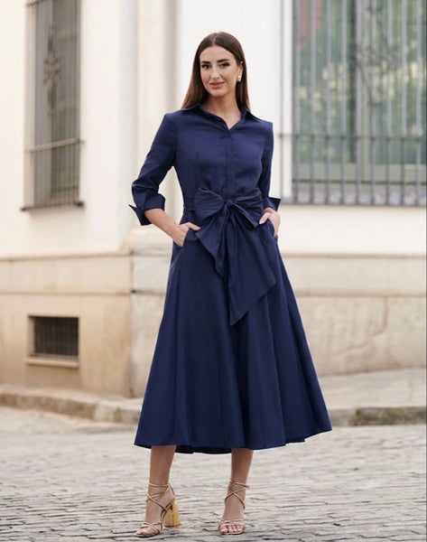 VESTIDO SEDA SALVAJE ILIANA, COLOR VELVET CORAL Y AZUL MARINO.