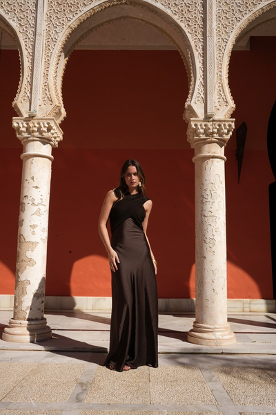 VESTIDO JUDITH MARRÓN CHOCOLATE