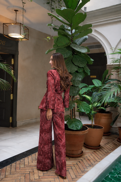TRAJE CHAQUETA PANTALÓN